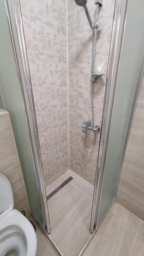 Rybalsky Studio Apartment Dnipro View Kyiv Exterior foto