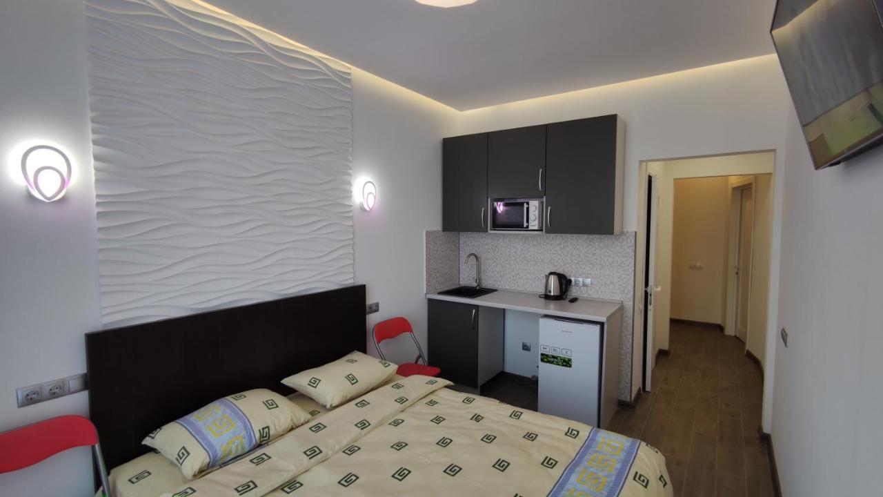 Rybalsky Studio Apartment Dnipro View Kyiv Exterior foto
