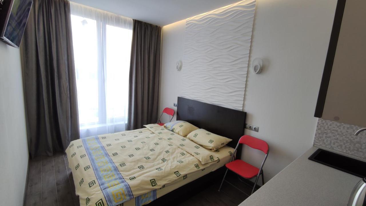 Rybalsky Studio Apartment Dnipro View Kyiv Exterior foto